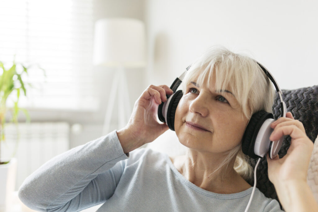 Quy trình đánh giá độ nhạy cảm của tai với âm thanh